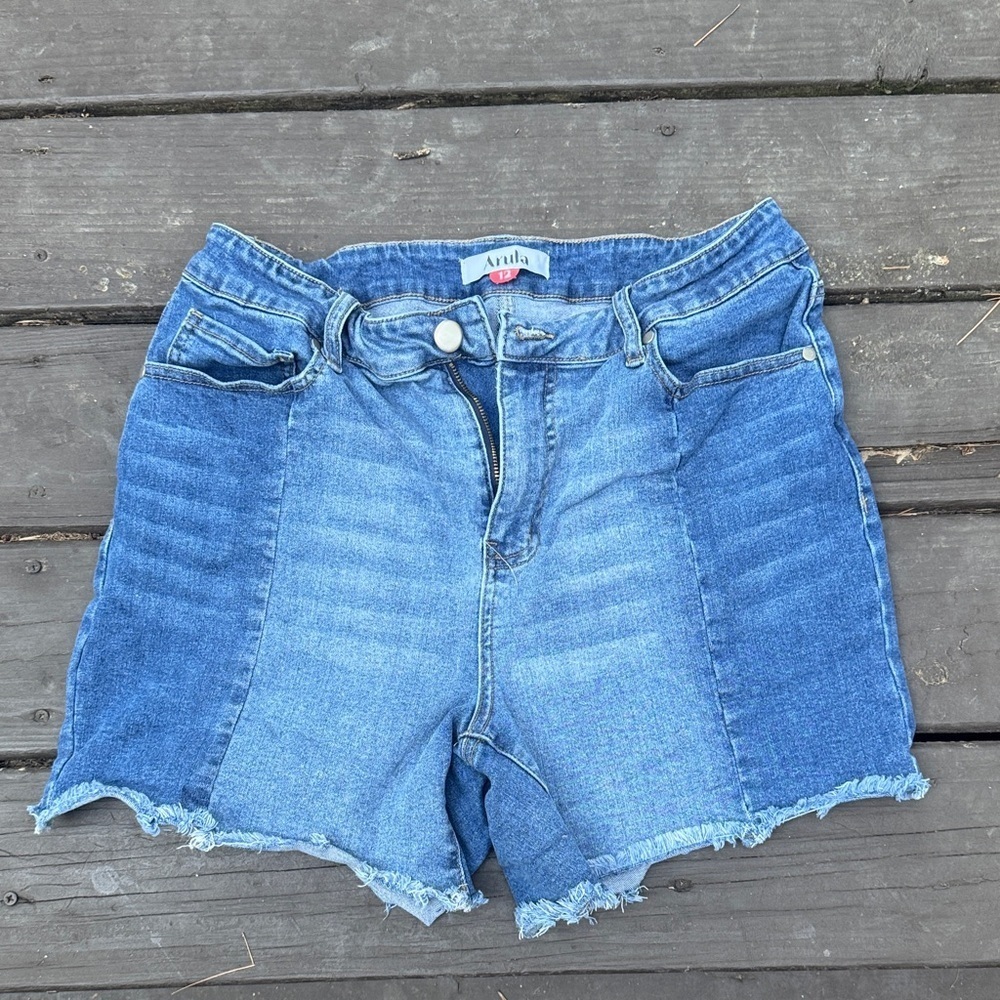 ARULA Distressed Denim Blue Jean Shorts size 12